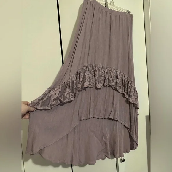 Love, Fire High Low Tiered Maxi Skirt Size Medium - Picture 2 of 8